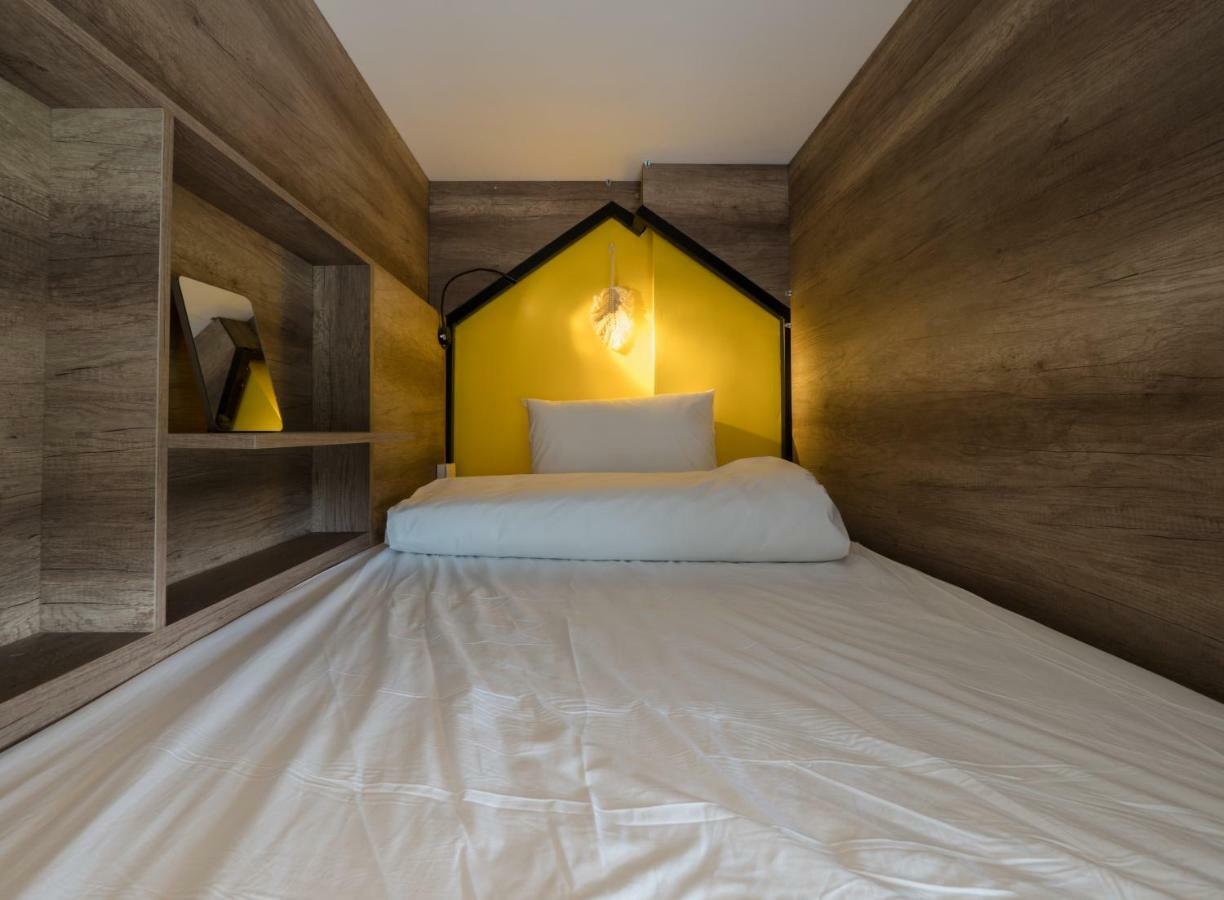 Проживание в семье Wings House